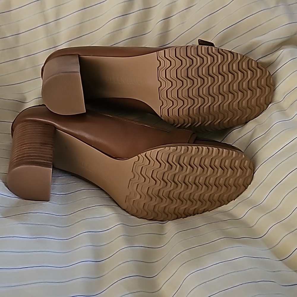 Ellen Tracy Brown Chunky Heels Woman's Size 8 - Picture 13 of 16